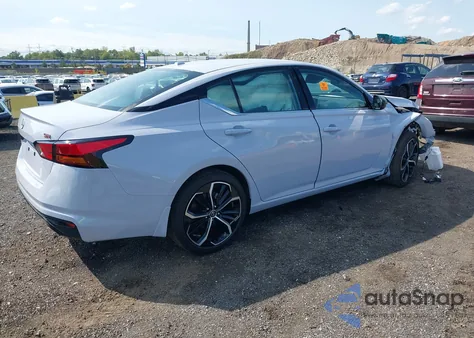 2025 Nissan Altima Sr Fwd z USA, uszkodzony, nr VIN 1N4BL4CV9SN406451